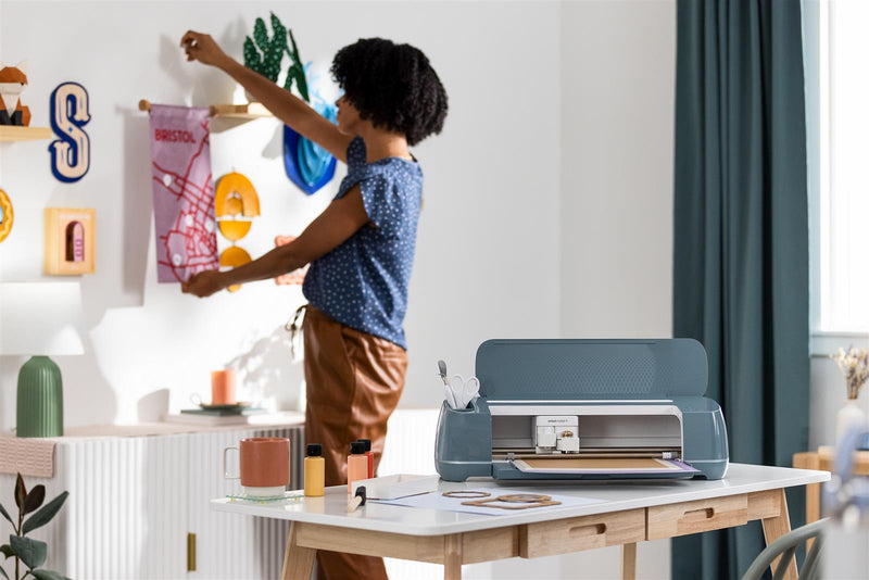 Cricut Maker 4 Essentials bundle kuttemaskin