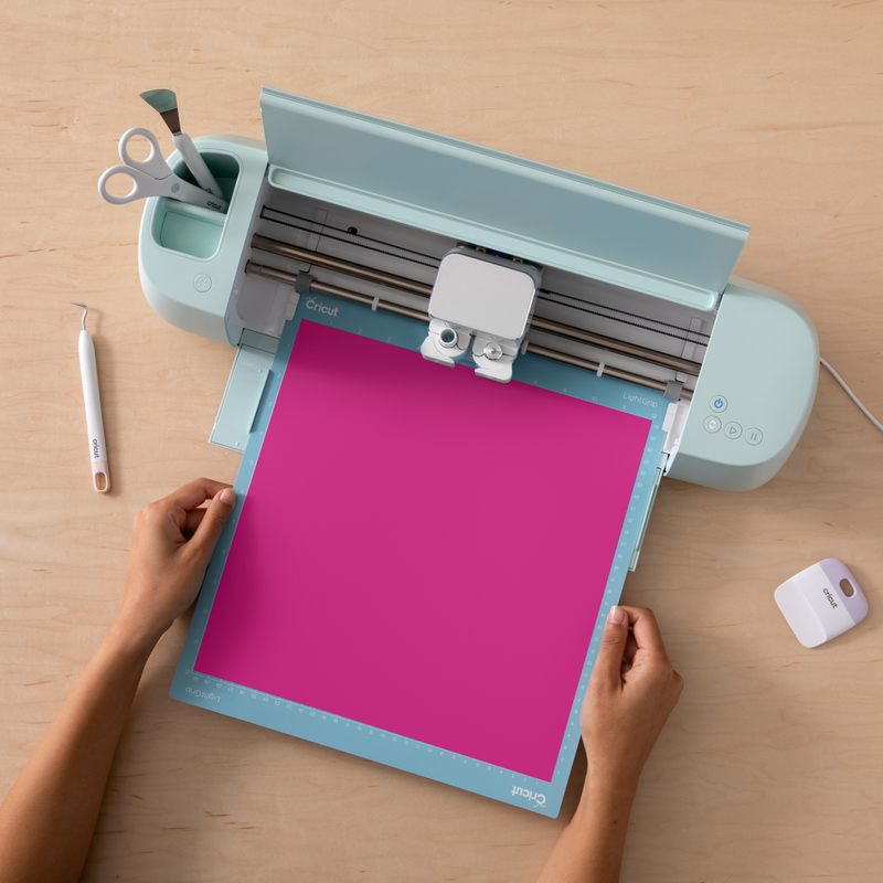 Cricut fargeskiftende vinyl, permanent 30x60 cm (magenta til lysrosa)