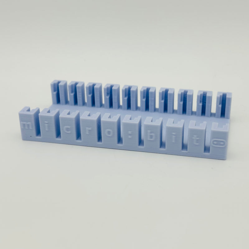 Micro:bit holder for 10 stk – bordstativ for klasserom