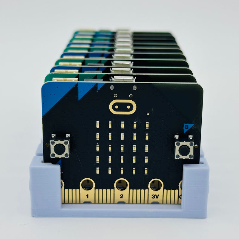 Micro:bit holder for 10 stk – bordstativ for klasserom